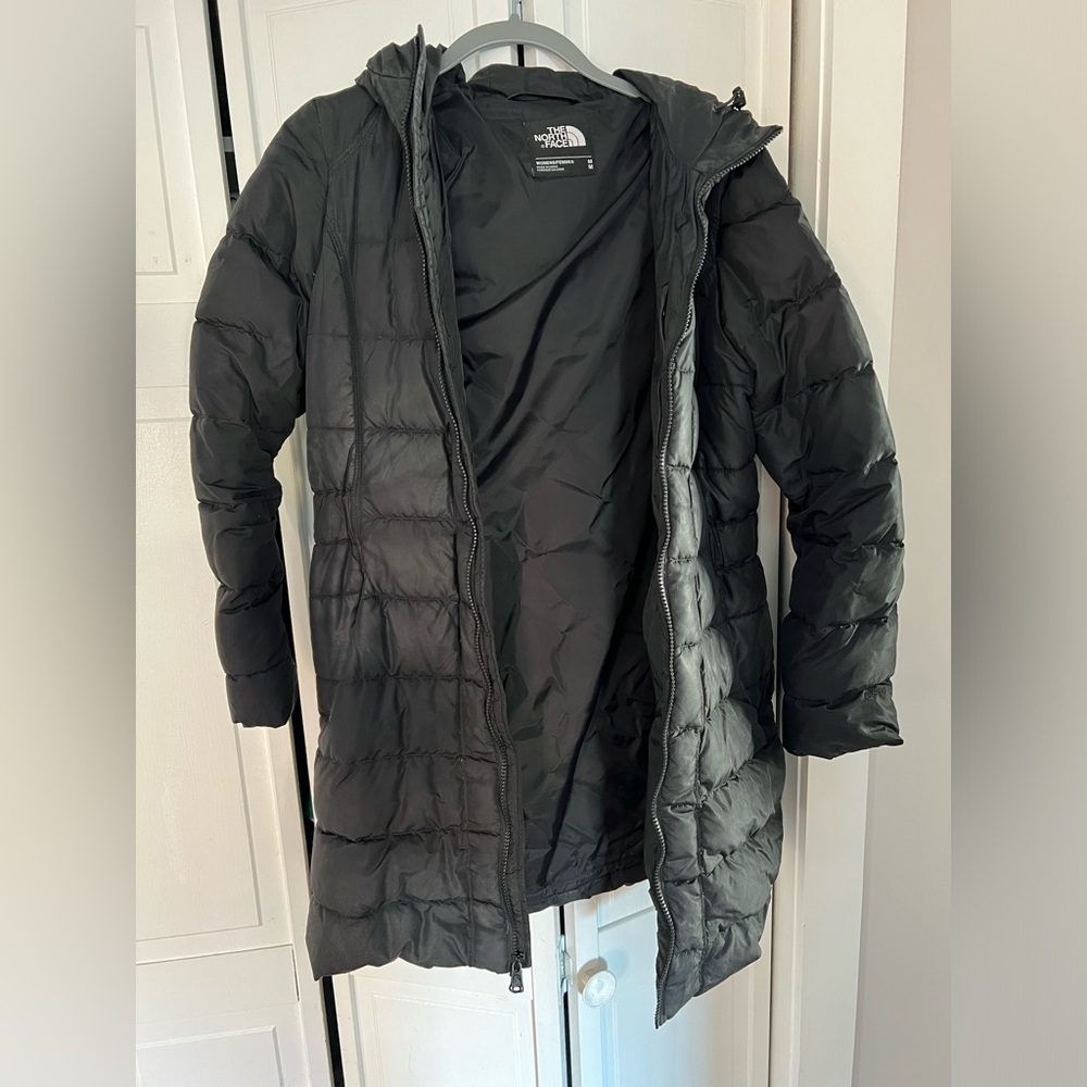 Women Black North Face Hooded Jacket